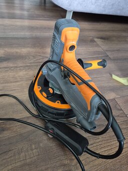 Brúska na sadrokartón - 3