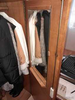 Vesiaková skrina - 3