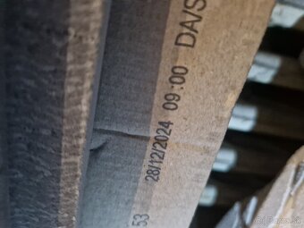 Dlažba čierna shinestone black 60x60 - 3