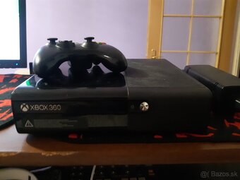 XBOX 360 E - 3