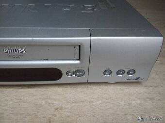 Videorekorder 6-hlavovy Philips VR805 HIFI STEREO - 3
