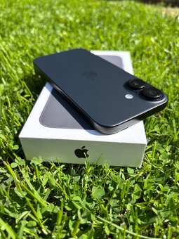 Apple iPhone 16 128GB - 3