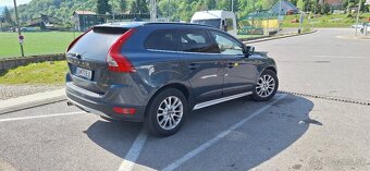 VOLVO XC60 2,4D A/6 136kw - 3