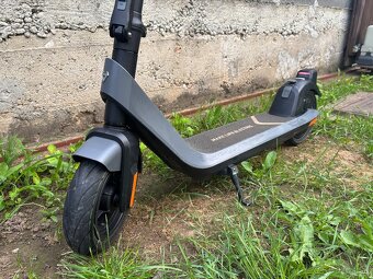 Elektrická kolobežka NIU KQi2 Pro - 3
