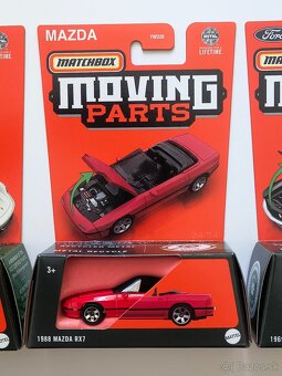Matchbox Moving Parts - Porsche Taycan, Mazda, Ford Mustang - 3
