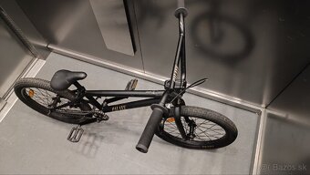 BMX GALAXY Spot Čierna Matná
- 3