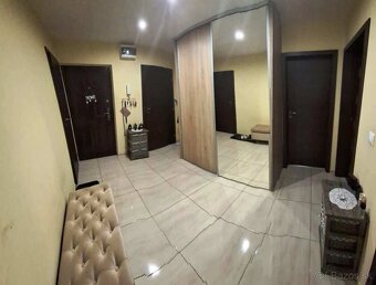 ČÍNSKY MÚR - 3-i byt 75 m2 KOMPLETNÁ rekonštrukcia - 3