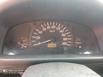 Opel Agila 1.0 - 3