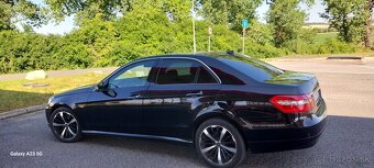 MERCEDES BENZ E220 CDI - 3