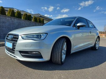 Audi A3 2.0 TDI DPF Attraction S-tronic - 3