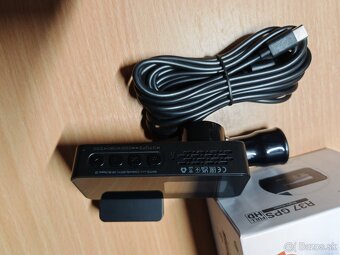 Navitel R37 GPS autokamera - 3