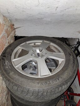Predám elektróny r 17 215/60 zimne - 3