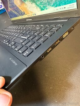Notebook Asus VivoBook Go 15 – i3 N305, 8GB, 256GB - 3