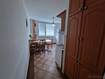 2 izb. byt, 58m2 v centre mesta Sereď na predaj - 3