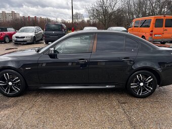 BMW e60 530d mpacket - 3