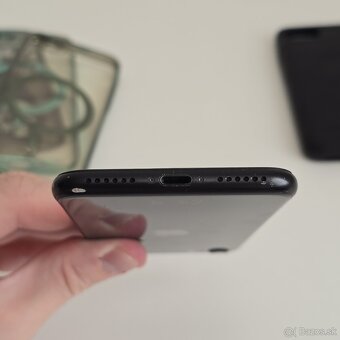 Apple iPhone SE2020 64GB - 3