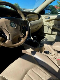 Jaguar X-Type 2.5 V6 4x4 - 3