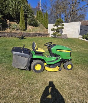 Traktorova kosačka John deere X300R dvojvalec - 3