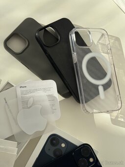 iPhone 13 256GB Midnight + kryty a sklo - 3