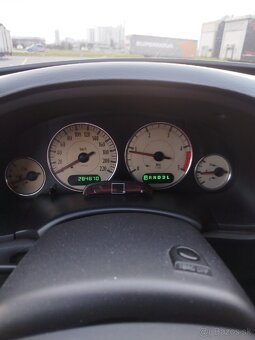 Chrysler Grand Voyager - 3