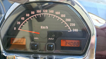 Suzuki Intruder 1800 - 3