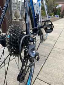 Cestný bicykel Scott Foil Carbon - 3