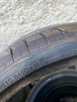 215/35 R19” - 3