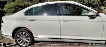 Volskwgen Passat B8 2.0 TDi 2018 predám DVERE zadný nárazník - 3