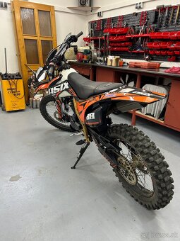 Predám ASIX 300 - 3