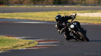 Yamaha XSR 900 - 3