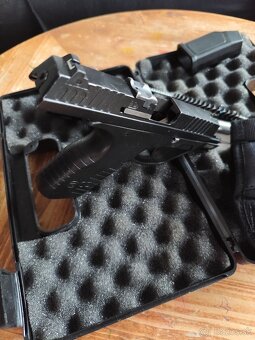 Predam pistol CZ 100 - 3