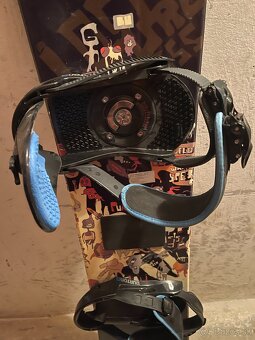 Snowboard Burton 145cm + viazanie Burton + topánky 40,5cm Bu - 3