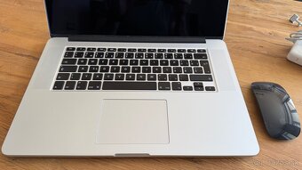 Macbook Pro 15inch, 2015 + apple mouse2 - 3