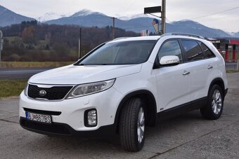 Kia Sorento 2.2 CRDi VGT 4WD LX A/T - 3