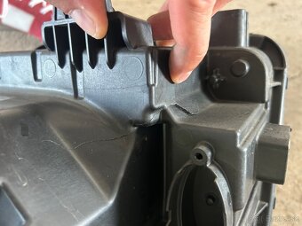 Hyundai Santa Fe predne svetlo - 3