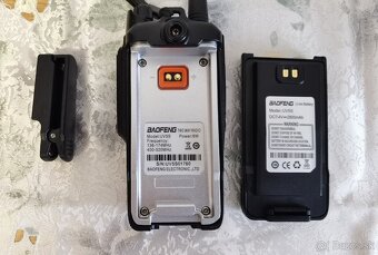 Predám 2x vysielačky Baofeng UV5S UHF/VHF - 3