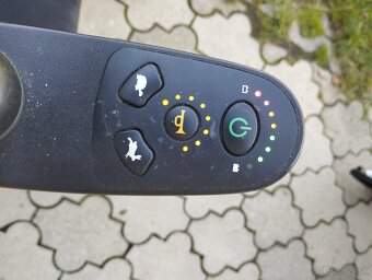 Predám elektrický invalidný vozík - 3