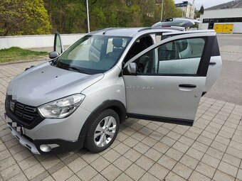 Dacia lodgy stepway r.2019 1.5 DCI 80kw strieborná met. - 3