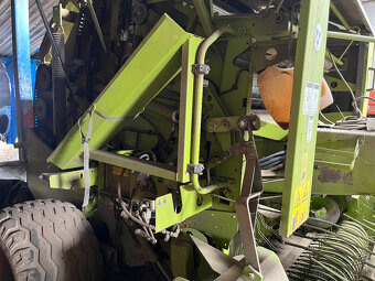 predám lis CLAAS ROLLANT 250 roto cut - 3