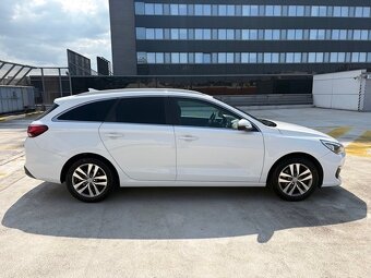 Hyundai i30 CW Kombi 1.4 T-GDi Family 7DCT - 3