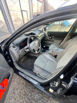 Renault Laguna facelift NA DIELY - 3