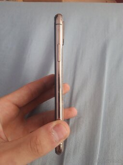 Iphone xs na suciastky menena zakladna doska - 3