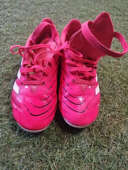Detské kopačky Adidas predator veľkosť 33... - 3