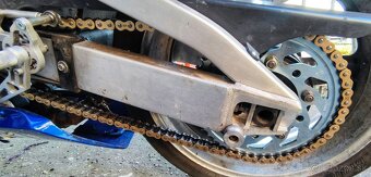 Yamaha R6 - 3