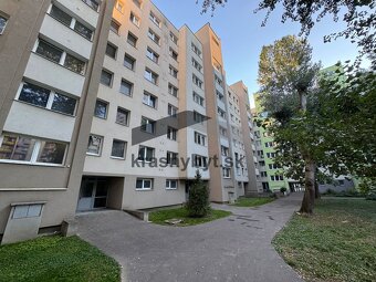 KRÁSNY BYT V TOP LOKALITE - STARÝ RUŽINOV - 3