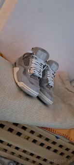 Jordan 4 frozen moments - 3