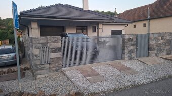 hlníkové ploty brány,posuvné brány,zábradlia pergoli - 3