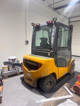 Vysokozdvižný desta vozík 3.5t - 3