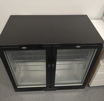 Barová chladnička na nápoje 220 l - 3