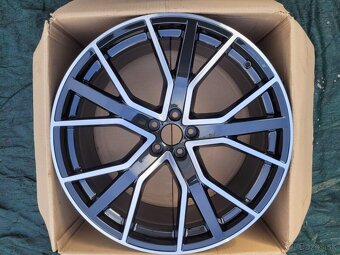 Originální 22 palcové disky Audi Performance pro Q - 3